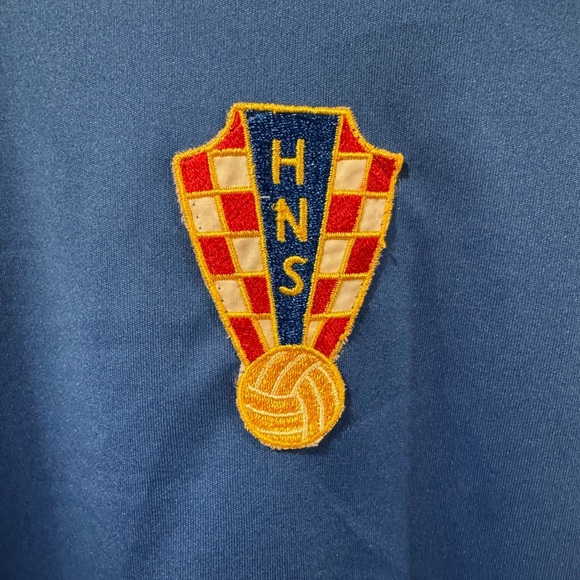Croatia Football Soccer Shirt Jersey - Picture 3 of 6